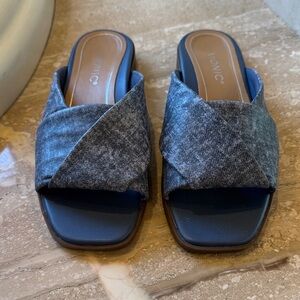 Vionic Women's Denim Blue Slide Sandals Like New